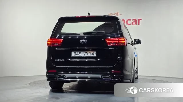 Kia The New Carnival id 3574190 из Кореи 14