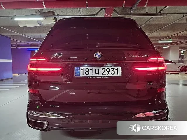 BMW X7 (G07) 2024 Черный из Кореи, фото 4