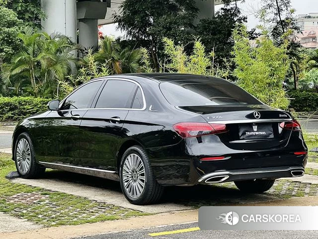 Mercedes-Benz E-class id 4297309 из Китая 8