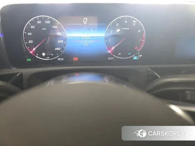 Mercedes-Benz A-Class W177 2025 Черный из Кореи, фото 4