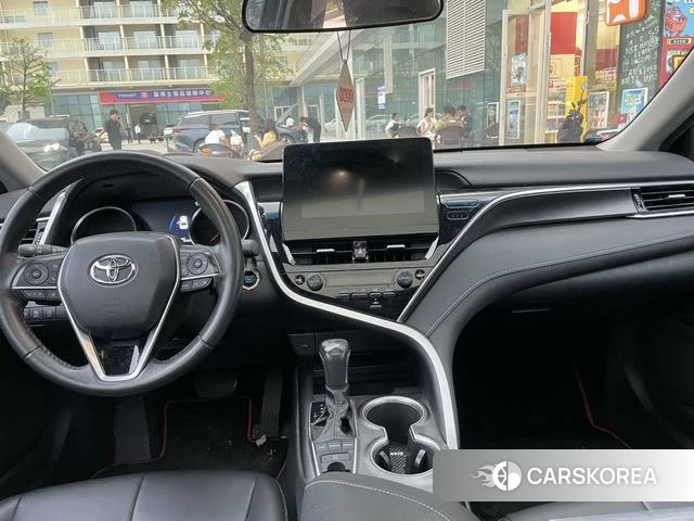 Toyota Camry 2022 Белый из Китая, фото 4