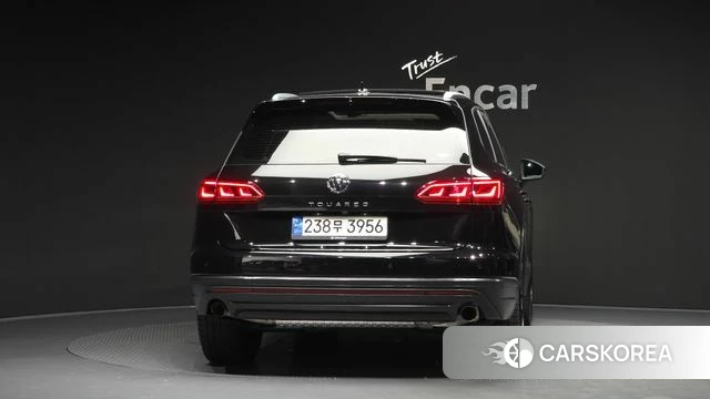 Volkswagen Touareg 3rd generation id 4608192 из Кореи 24