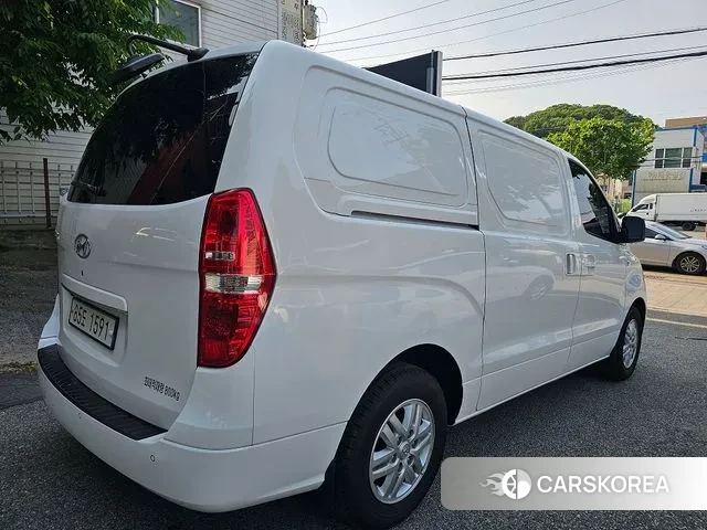 Hyundai The New Grand Starex id 3129359 из Кореи 14