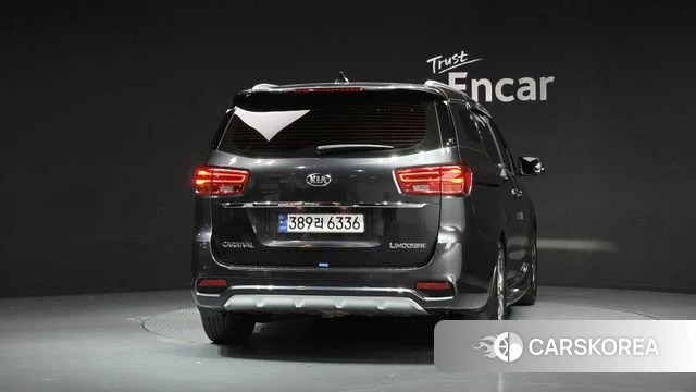 Kia The New Carnival id 4775700 из Кореи 14