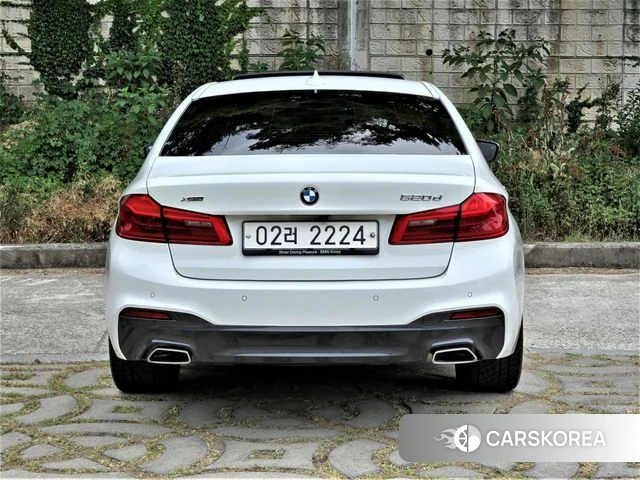 BMW 5 Series (G30) id 4483391 из Кореи 14