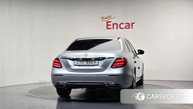 Mercedes-Benz E-Class W213 id 4907821 из Кореи 24