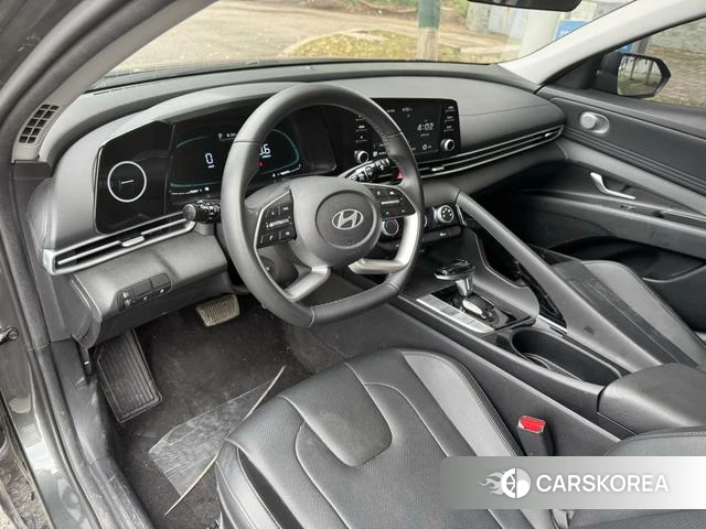 Hyundai Elantra 2024 Темно-серый из Китая, фото 6