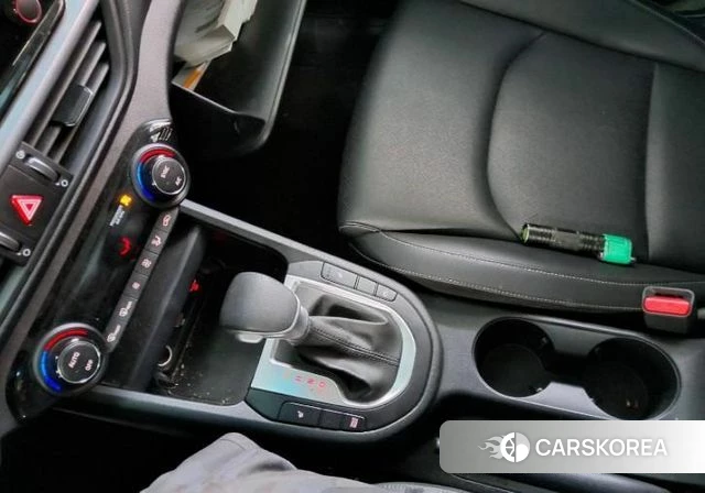 Kia The New K3 2nd generation 2021 Серый из Кореи, фото 4