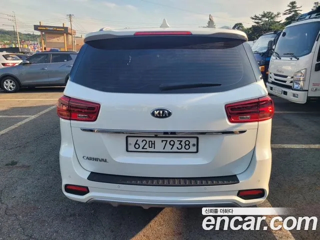 Kia The New Carnival id 2808576 из Кореи 14
