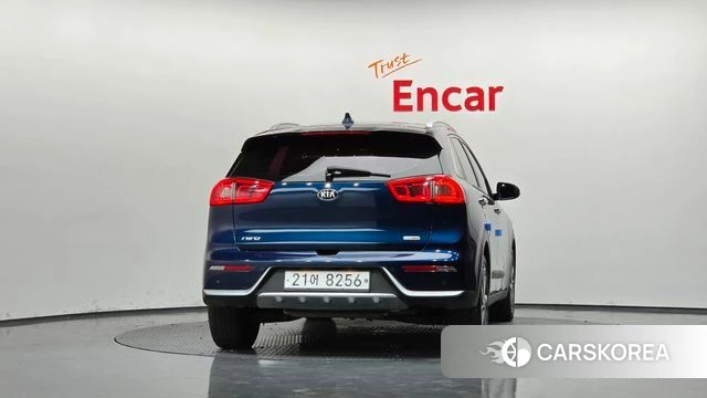 Kia Niro id 4684575 из Кореи 24
