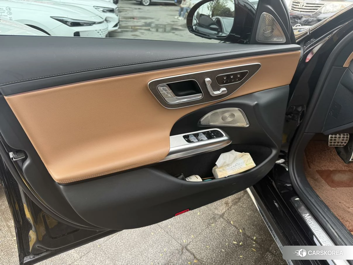 Mercedes-Benz E-class id 4426908 из Китая 8