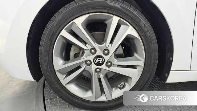 Hyundai Avante AD id 4626502 из Кореи 26