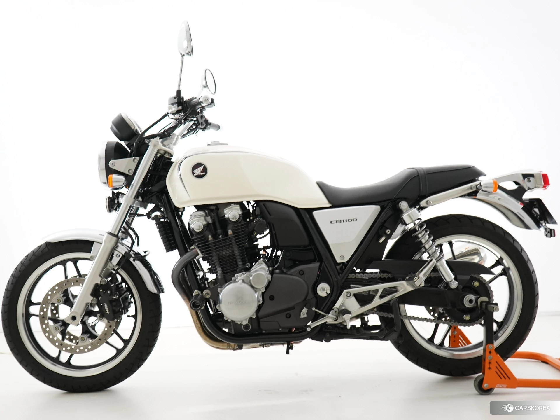 Проданный Honda CB1100 id 3950238 из Японии, фото 3