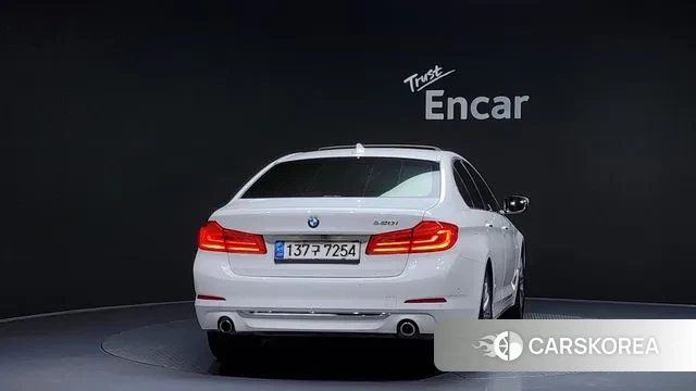 BMW 5 Series (G30) id 3464804 из Кореи 14