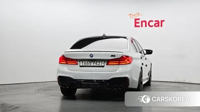 BMW 5 Series (G30) id 3672504 из Кореи 14