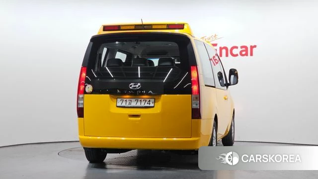 Hyundai Staria id 3884626 из Кореи 14