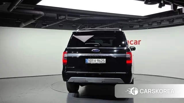 Ford Expeditation id 3306503 из Кореи 14