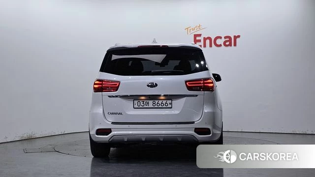 Kia The New Carnival id 4485837 из Кореи 24