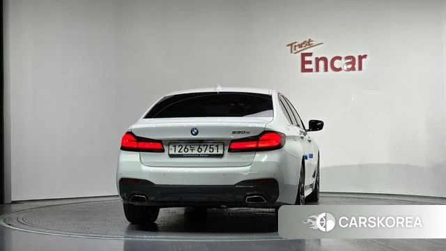 BMW 5 Series (G30) id 4489997 из Кореи 25