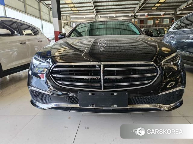Mercedes-Benz E-class 2022 Черный из Китая, фото 4