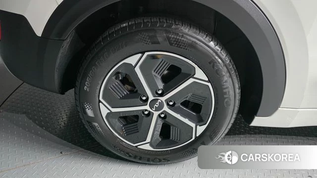 Kia Di Ol Nu Niro id 4922542 из Кореи 24