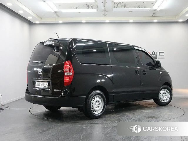 Hyundai The New Grand Starex id 3919861 из Кореи 14