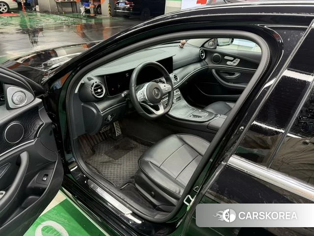Mercedes-Benz E-class 2019 Черный из Китая, фото 4