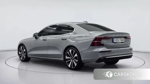 Volvo S60 3rd generation id 3769917 из Кореи 14