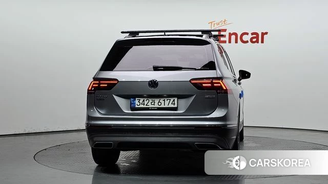 Volkswagen Tiguan Allspace id 4350645 из Кореи 14