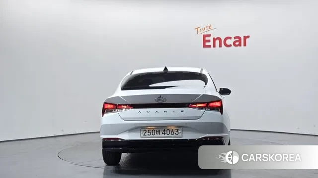 Hyundai Avante Hybrid (CN7) id 3752290 из Кореи 14