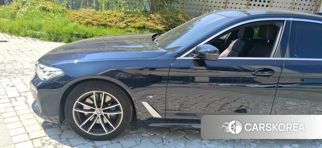BMW 5 Series (G30) 2021 Черный из Кореи, фото 4