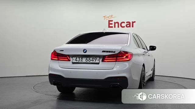 BMW 5 Series (G30) id 4483056 из Кореи 14