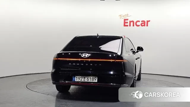 Hyundai Grandeur (GN7) id 3751963 из Кореи 14