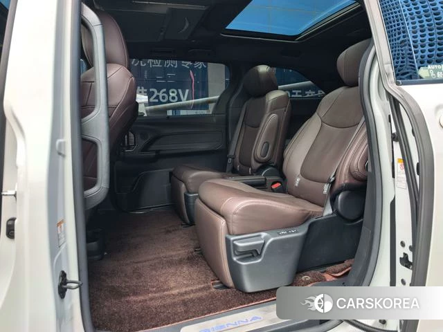Toyota Saina id 4341908 из Китая 12