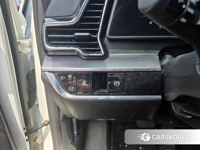 Kia Sportage 5th Generation 2022 Белый из Кореи, фото 4