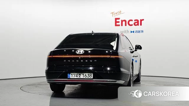 Hyundai Grandeur (GN7) id 4388625 из Кореи 24