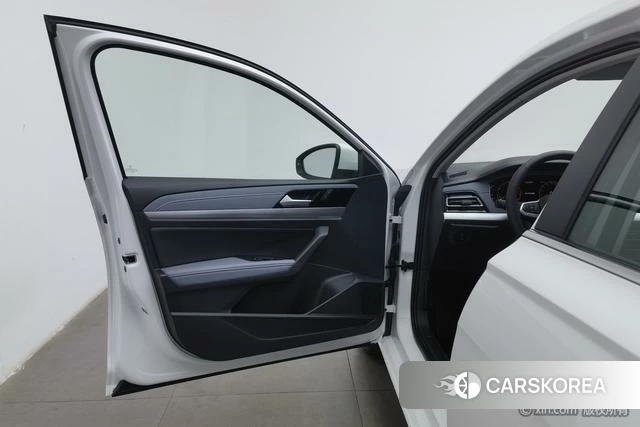 Volkswagen Lavida id 4313636 из Китая 18