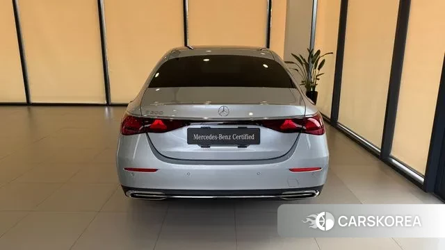 Mercedes-Benz E-Class W214 id 3769558 из Кореи 11