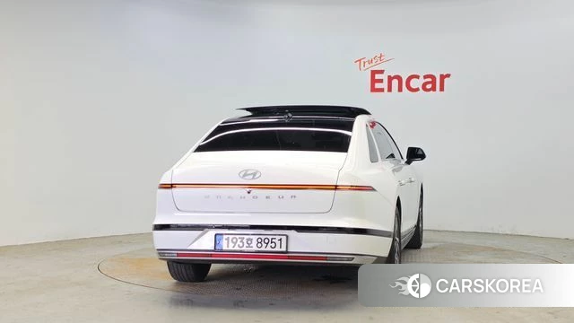 Hyundai Grandeur (GN7) id 4408866 из Кореи 26