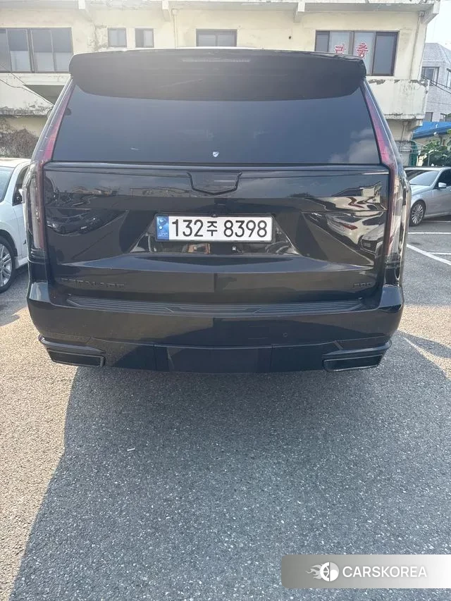 Cadillac Escalade 5th Generation 2021 Черный из Кореи, фото 4