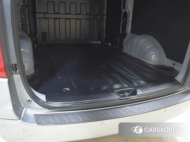 Hyundai The New Grand Starex id 3889412 из Кореи 12