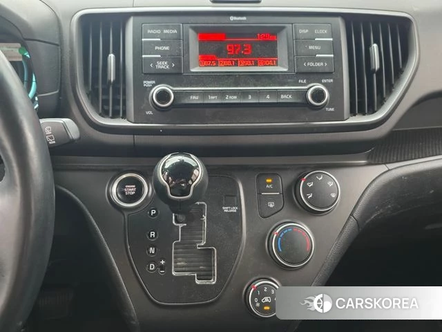 Kia The New Kia Ray 2022 Белый из Кореи, фото 4