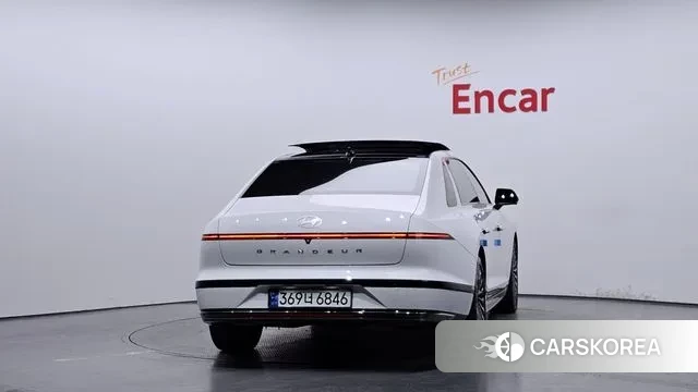 Hyundai Grandeur Hybrid (GN7) id 3196026 из Кореи 14