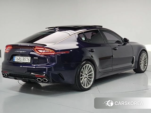 Kia Stinger id 4435900 из Кореи 13