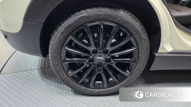 Mini Cooper Clubman id 4294154 из Кореи 30