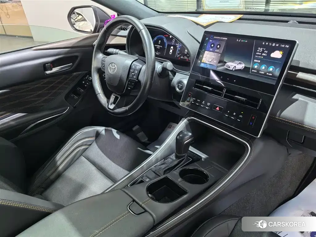 Toyota Avalon 2024 Черный из Китая, фото 4