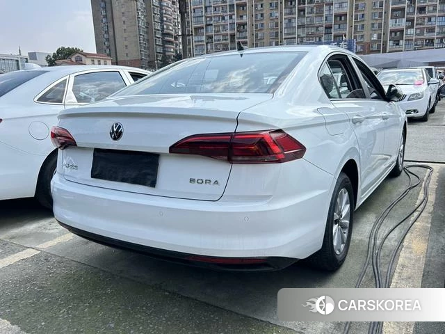 Volkswagen Bora 2021 Белый из Китая, фото 4
