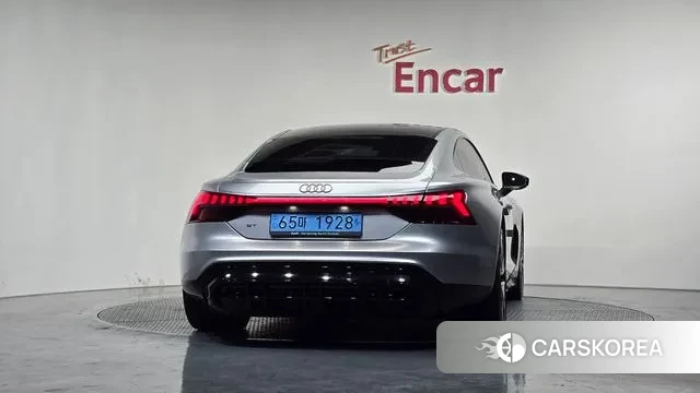 Audi e-Tron GT id 3625615 из Кореи 14