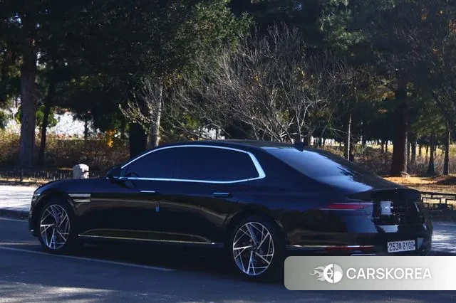 Genesis G90 (RS4) id 3348370 из Кореи 14