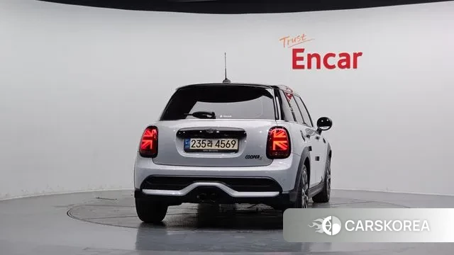 Mini Cooper S id 3427922 из Кореи 14